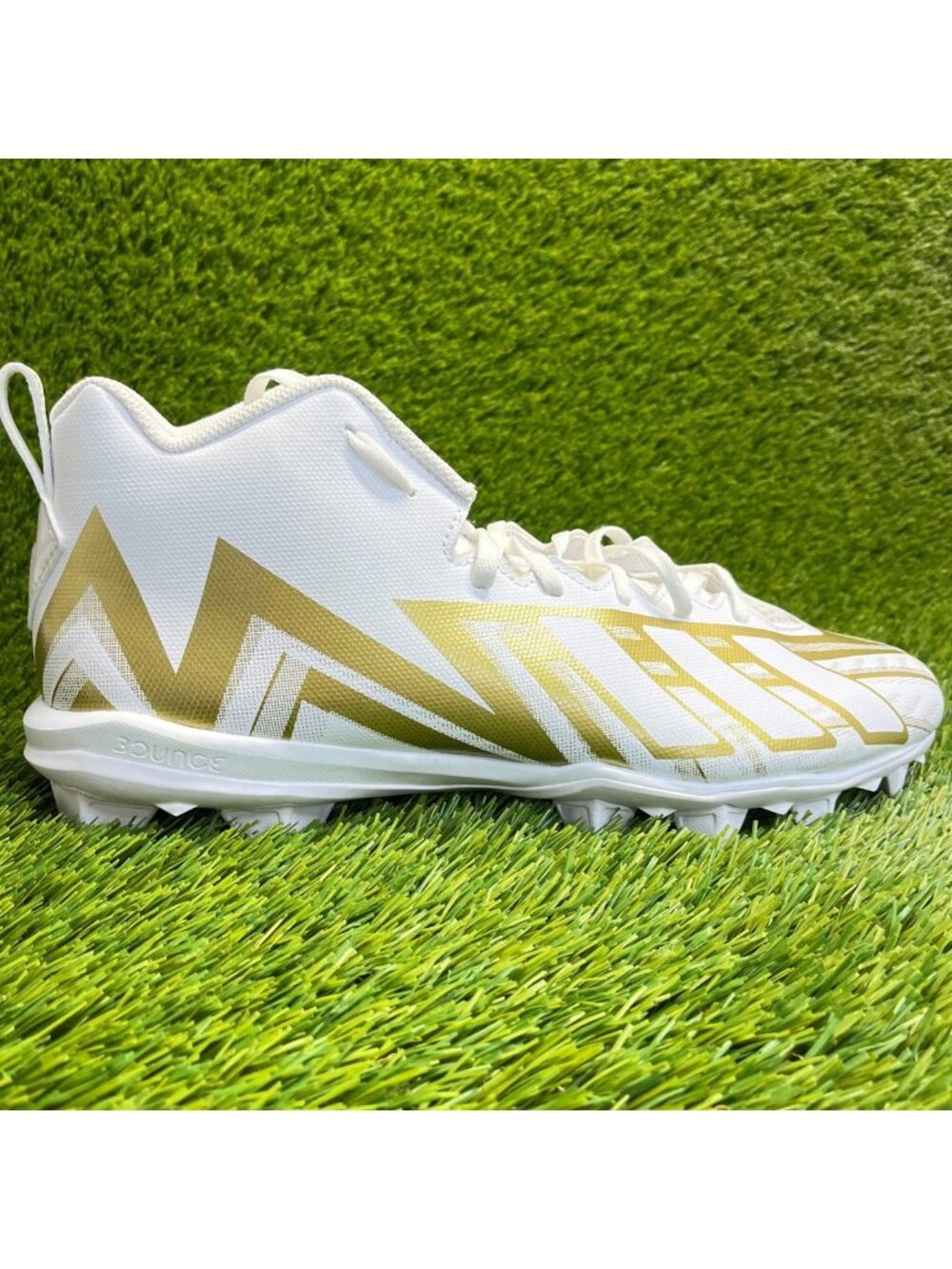 Adidas Freak Spark MD 23 Mens Size 13 White Gold Running Outdoor Football Cleats